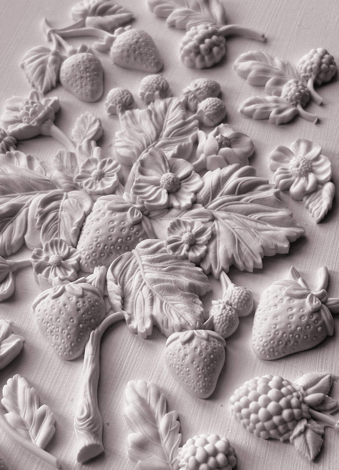 Decor Mould™ "Wild Berries"