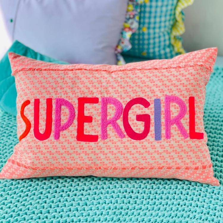 Kissen - Supergirl